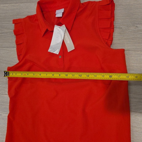 Chicos Zenergy Short Sleeve Shirt - Picture 4 of 4